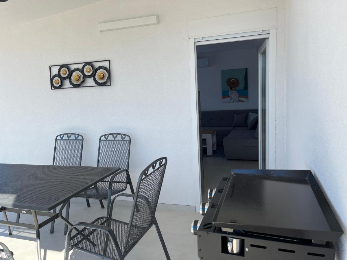 Sea View, Peaceful. Apartman Makarska Kültér fotó